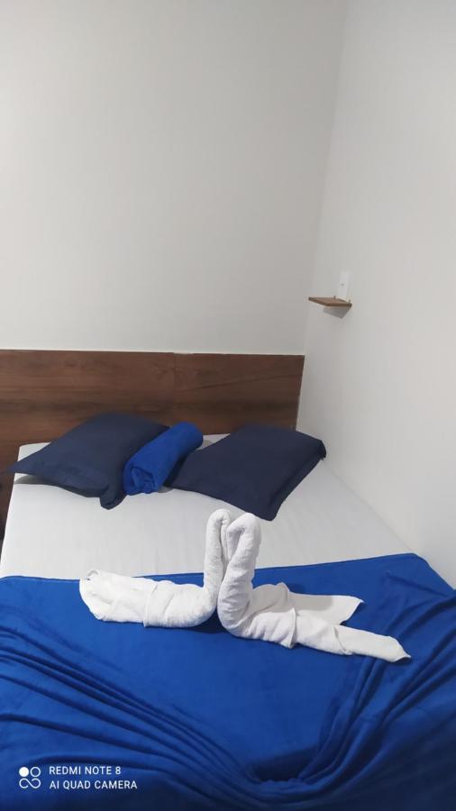 Pousada Quarto Com Frigobar,Ar E Garagem Gratuita Апаресида Екстериор снимка